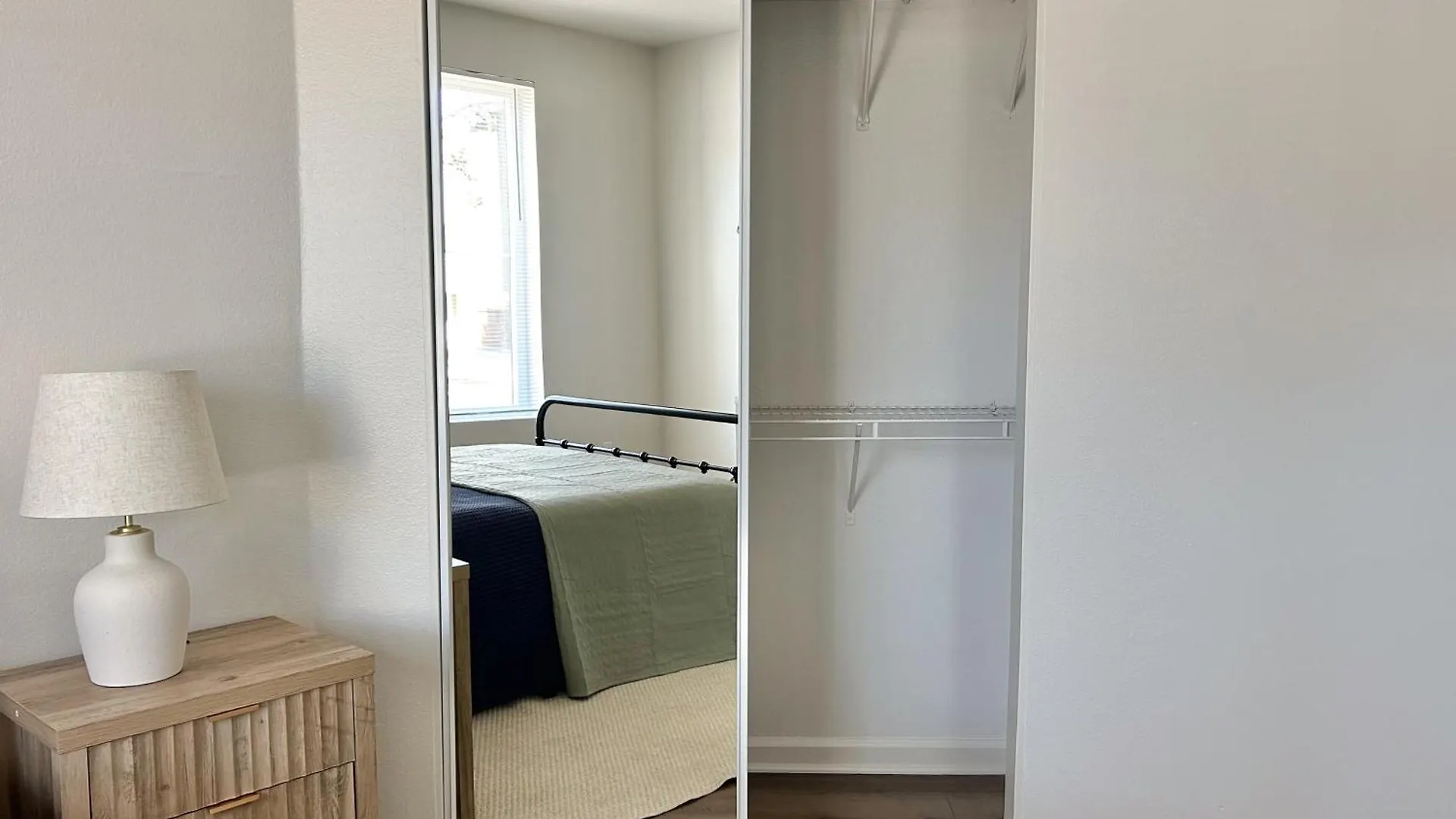 Lux 3Bd 2Ba Apt With Pool And Gym Near Venice Beach Los Angeles United States