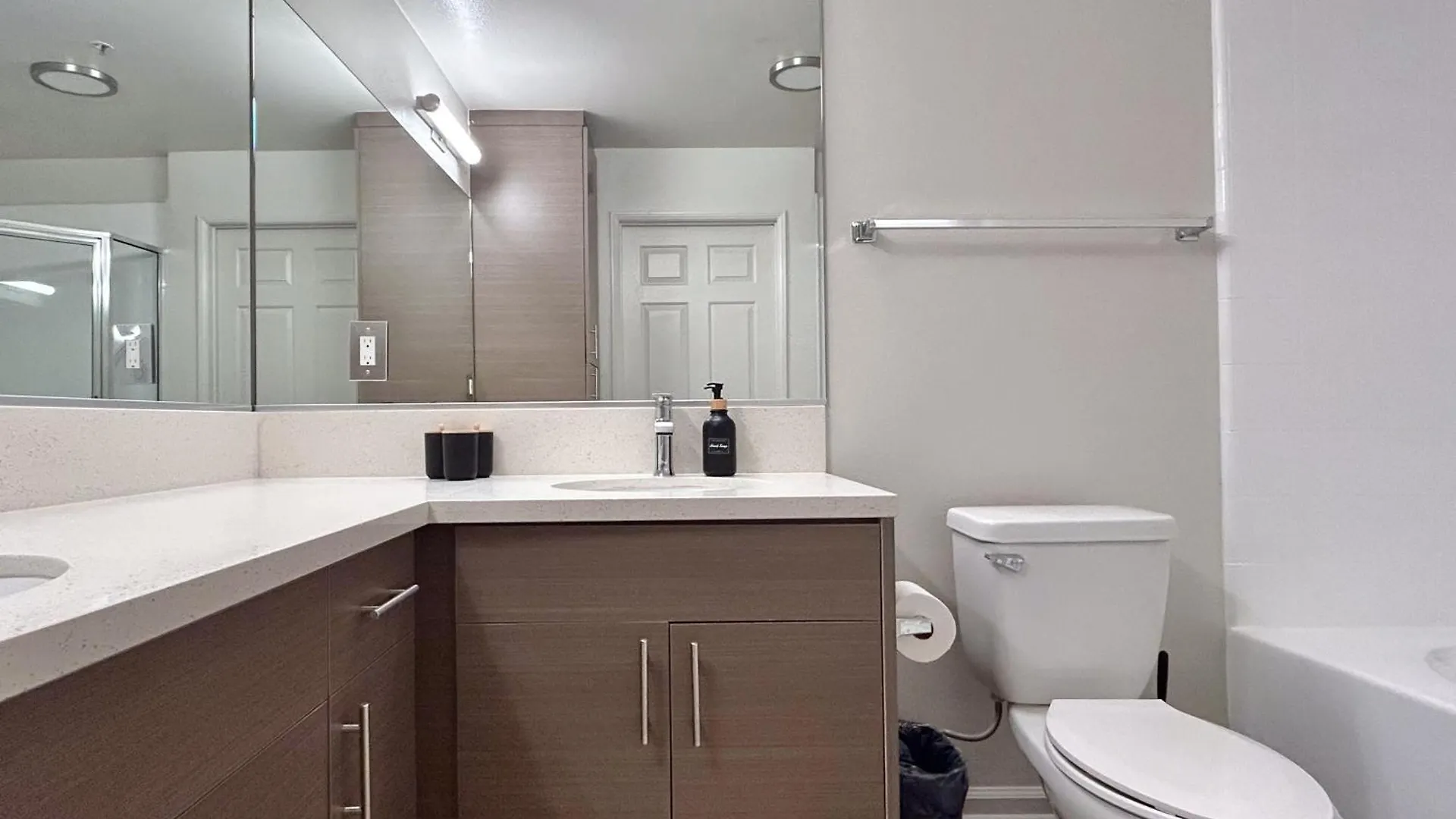 Apartment Lux 3Bd 2Ba Apt With Pool And Gym Near Venice Beach Los Angeles United States